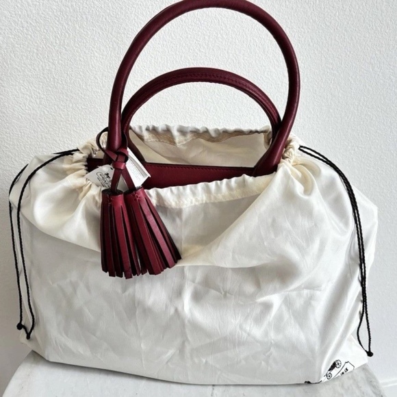 Coach Red Leather City Tote Bag – Classic Style - Picture 10 of 10